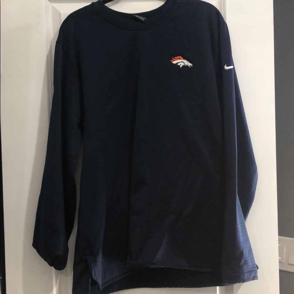 Denver Broncos pullover